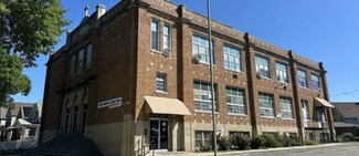 More details for 2570 S 19th St, Milwaukee, WI - Specialist for Sale