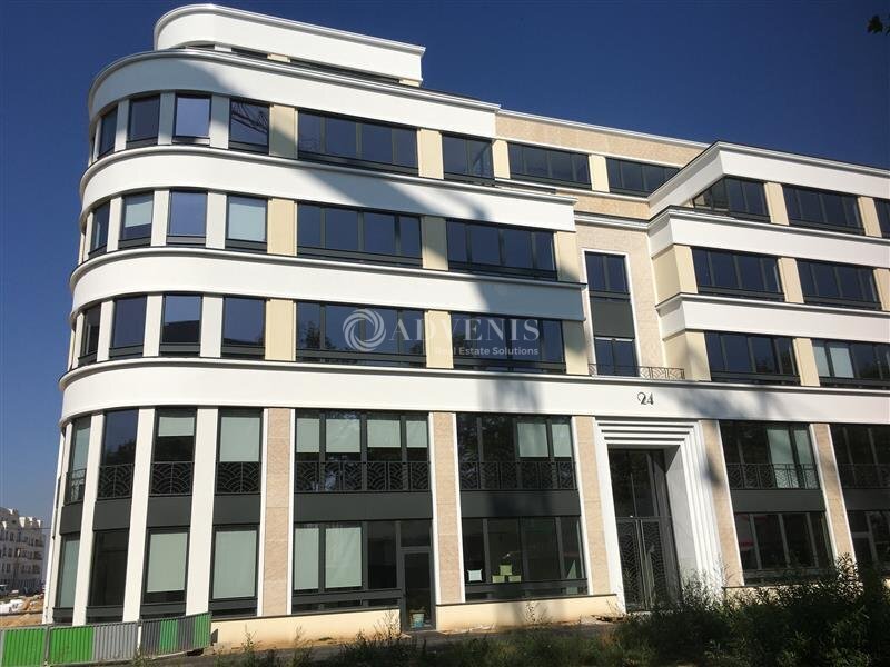 24 Avenue Hergé, Chessy to rent Building Photo- Image 1 of 6