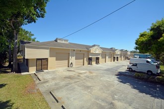 920-936 36th Ct SW, Vero Beach, FL for sale Building Photo- Image 1 of 1