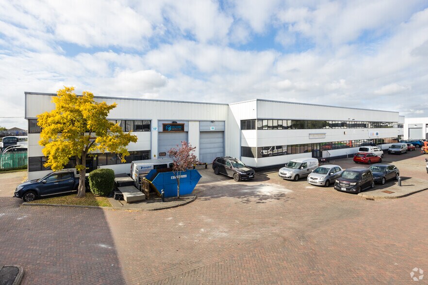 Neptune Clos, Rochester for sale - Building Photo - Image 1 of 1