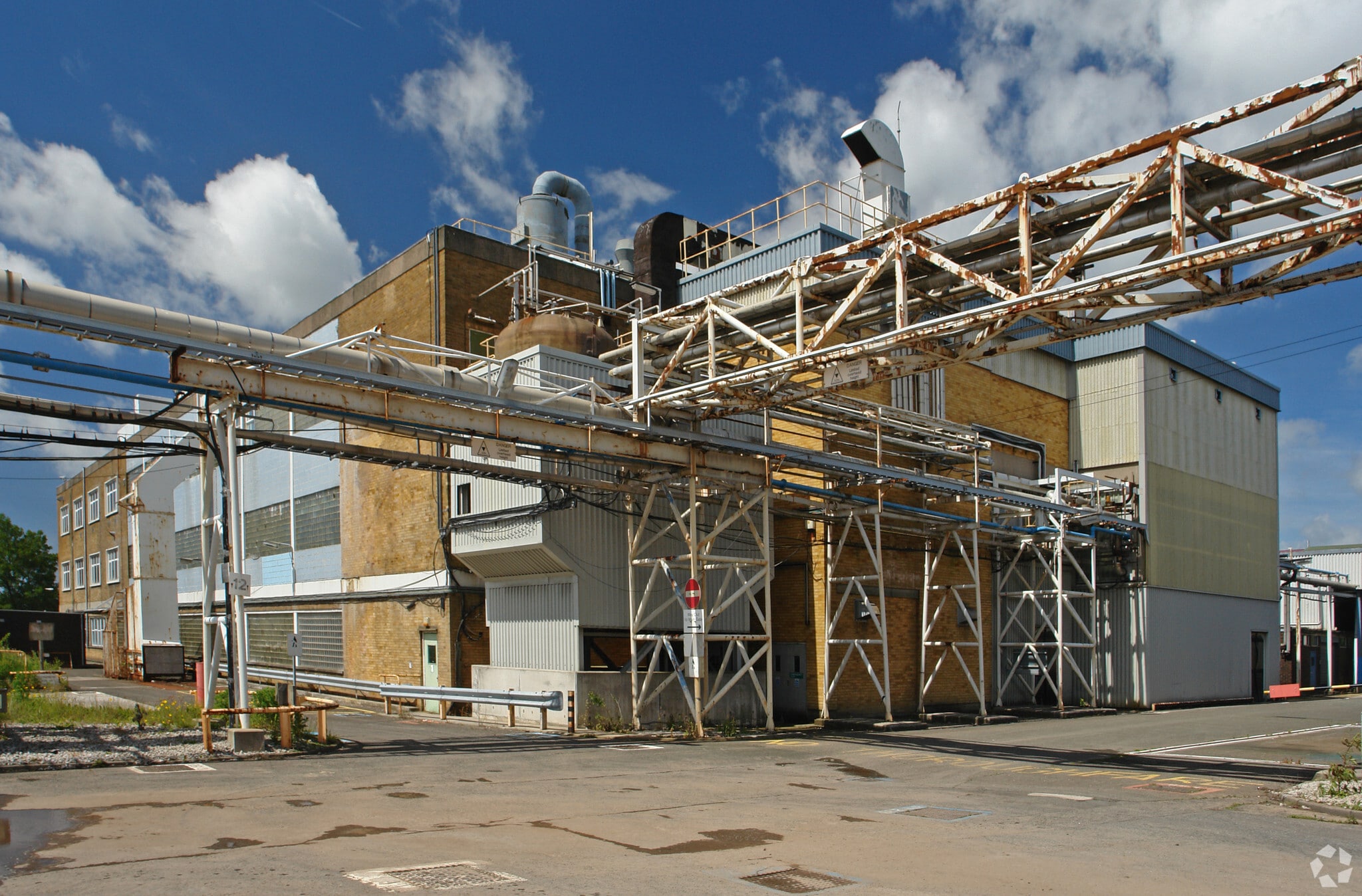 Acornfield Rd, Liverpool for sale Primary Photo- Image 1 of 1