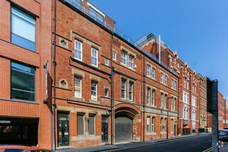 29 Park Pl, Leeds for rent Building Photo- Image 1 of 5