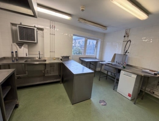 673 Lordship Ln, London to rent - Interior Photo - Image 2 of 6