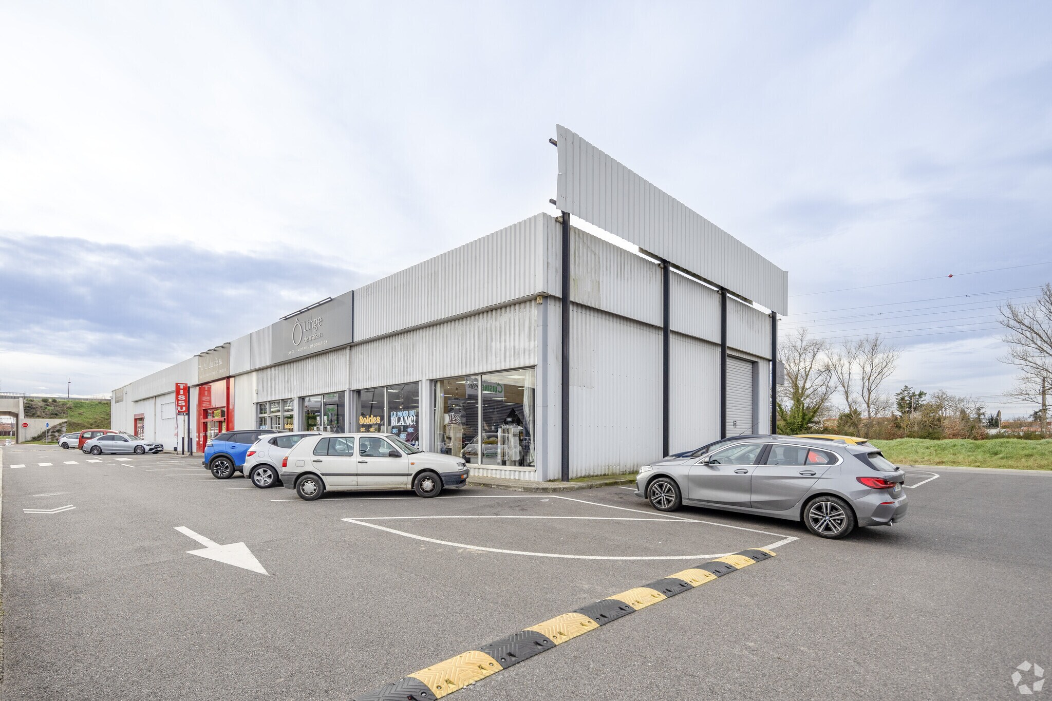 25 Avenue De L'Enclos, Portet-sur-Garonne to rent Primary Photo- Image 1 of 5