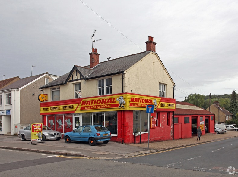 352 High St, Berkhamsted to rent - Primary Photo - Image 1 of 2