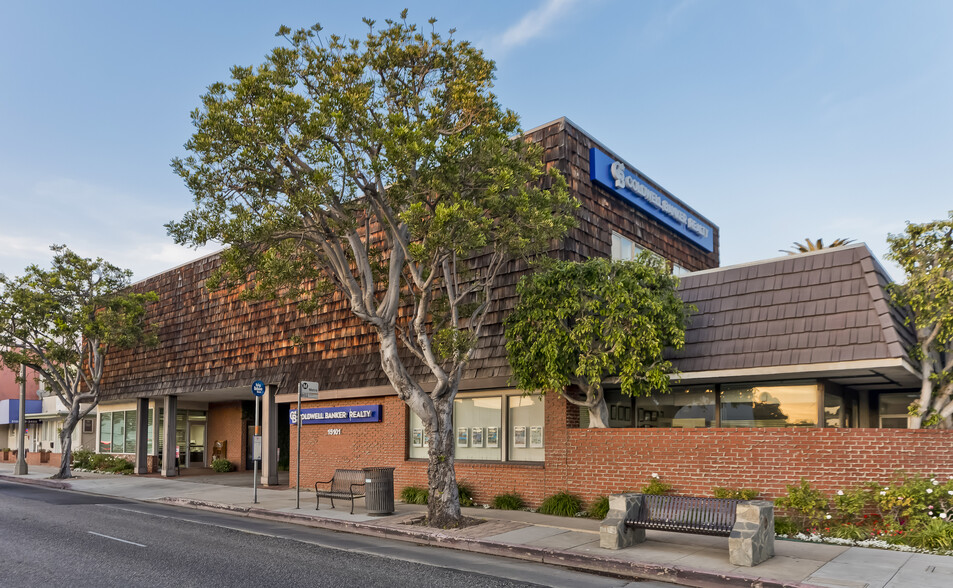 15101-15107 W Sunset Blvd, Pacific Palisades, CA for rent - Building Photo - Image 1 of 28