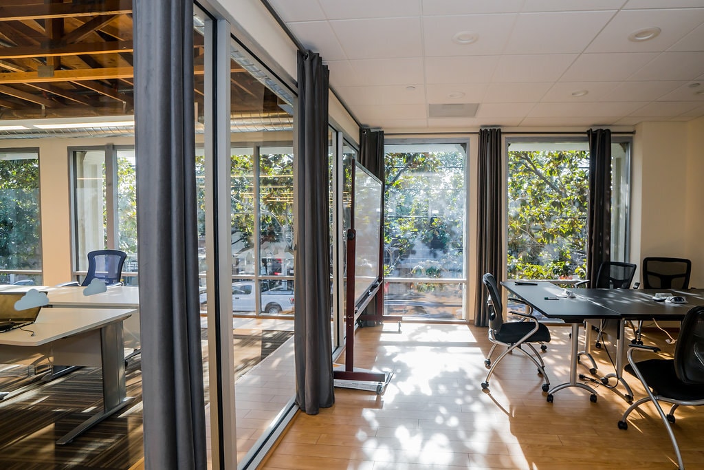 1158-1168 Chestnut St, Menlo Park, CA to rent Interior Photo- Image 1 of 14