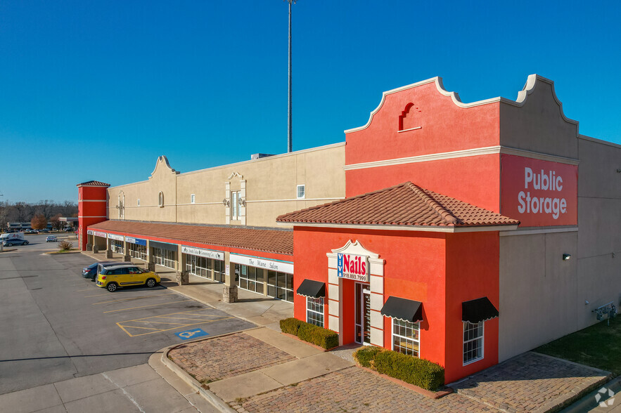 8303 E 81st St, Tulsa, OK for rent - Primary Photo - Image 1 of 7