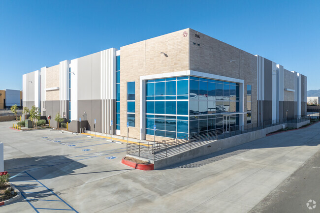 More details for 1505 S Willow Ave, Rialto, CA - Industrial for Rent