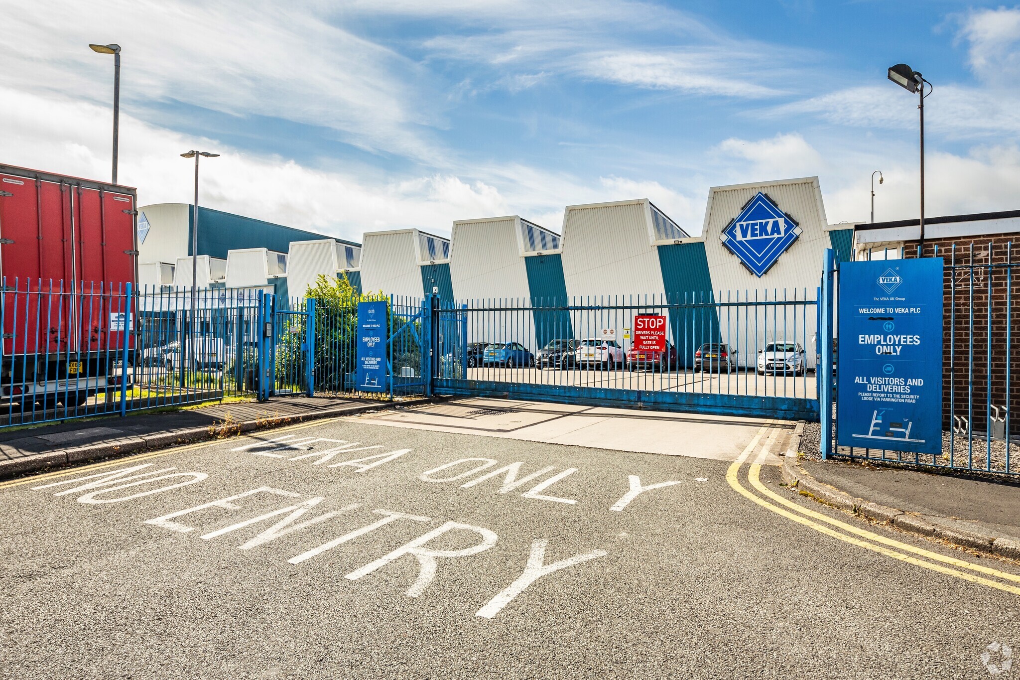 Farrington Rd, Burnley to rent Primary Photo- Image 1 of 2