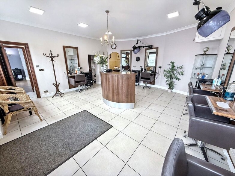 69 North Rd W, Wingate for sale - Interior Photo - Image 2 of 8