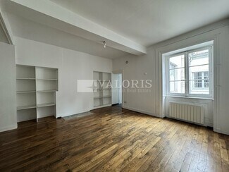 More details for 17 Rue Royale, Lyon - Office to Rent