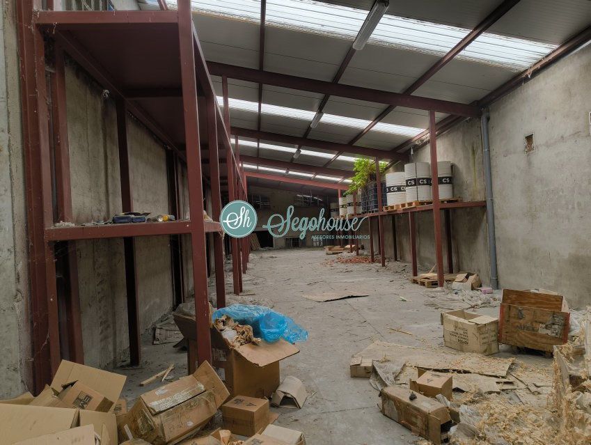 Industrial in Segovia, Segovia to rent Interior Photo- Image 1 of 13