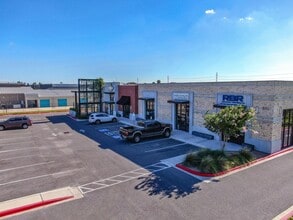 931 S McColl Rd, Edinburg, TX to rent Interior Photo- Image 2 of 6