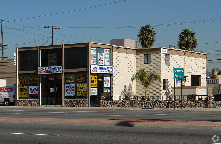 10540 Beach Blvd, Stanton, CA for sale - Primary Photo - Image 1 of 1