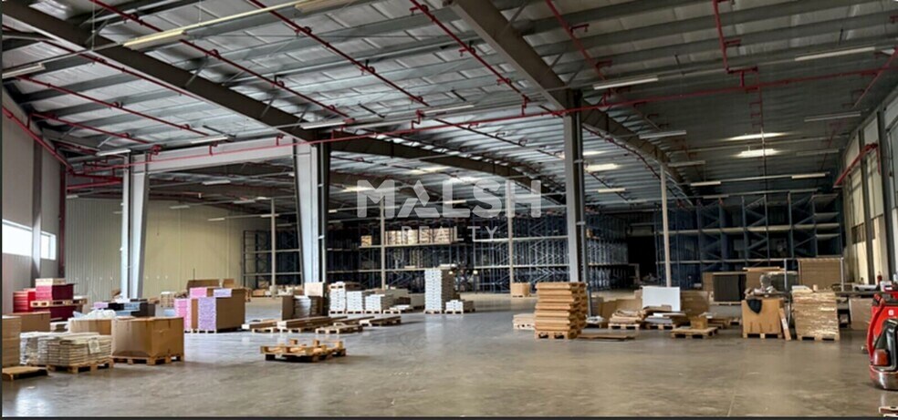 Industrial in Four for sale - Building Photo - Image 3 of 6