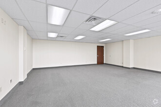 2601 Scott Ave, Fort Worth, TX to rent Interior Photo- Image 2 of 3