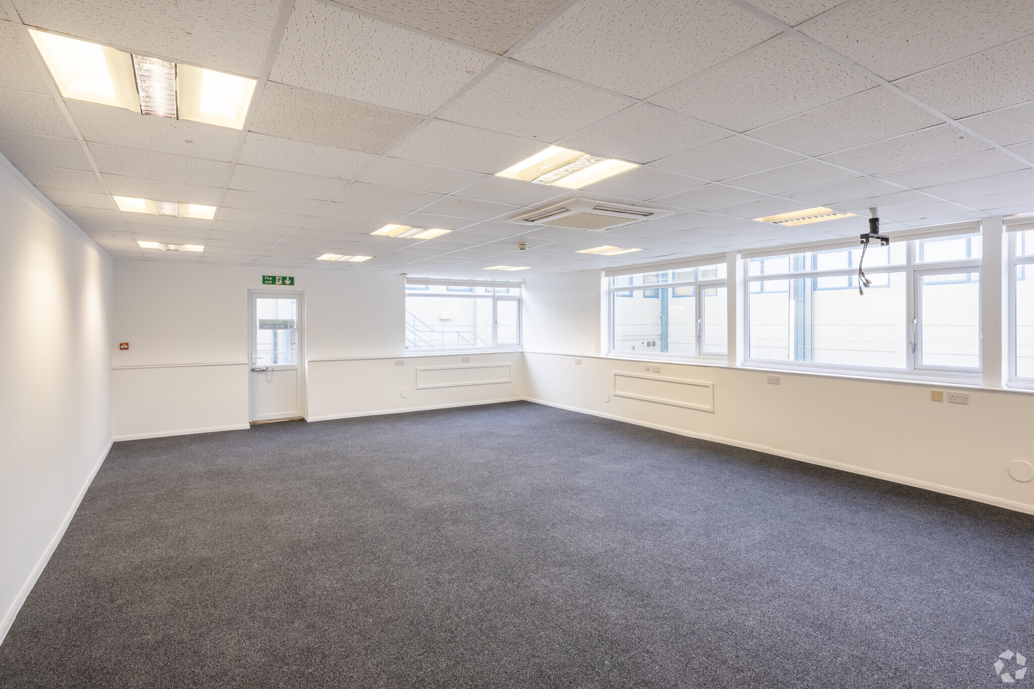 Langford Ln, Kidlington to rent Interior Photo- Image 1 of 12