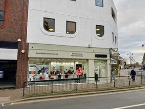 4-6 Thames St, Staines to rent Building Photo- Image 1 of 2