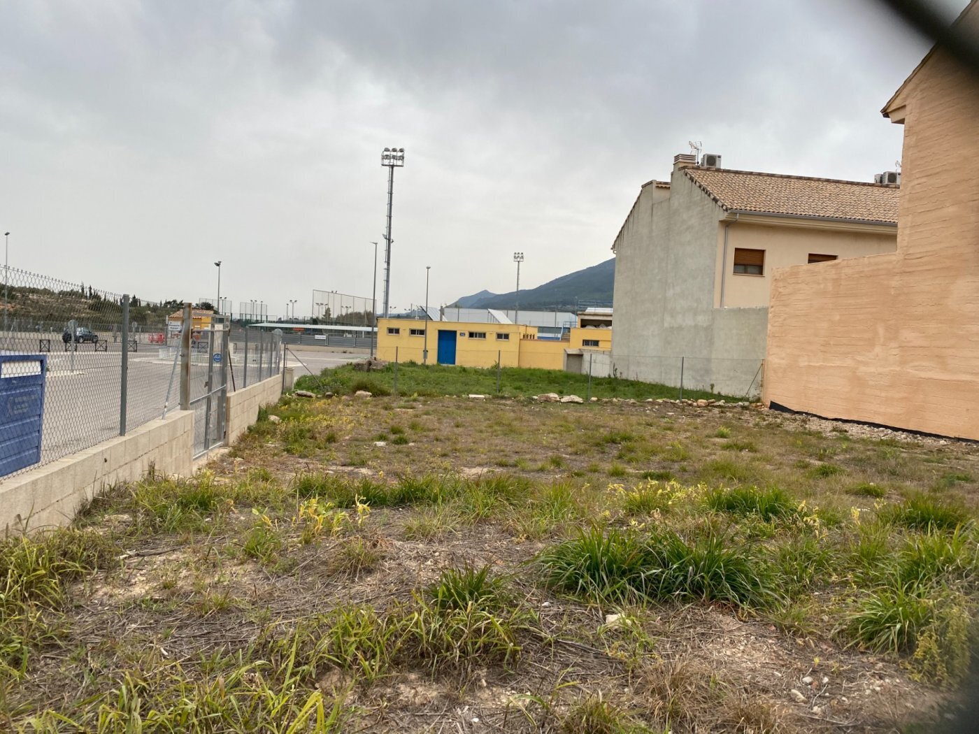 Land in MOIXENT, Valencia for sale Primary Photo- Image 1 of 5