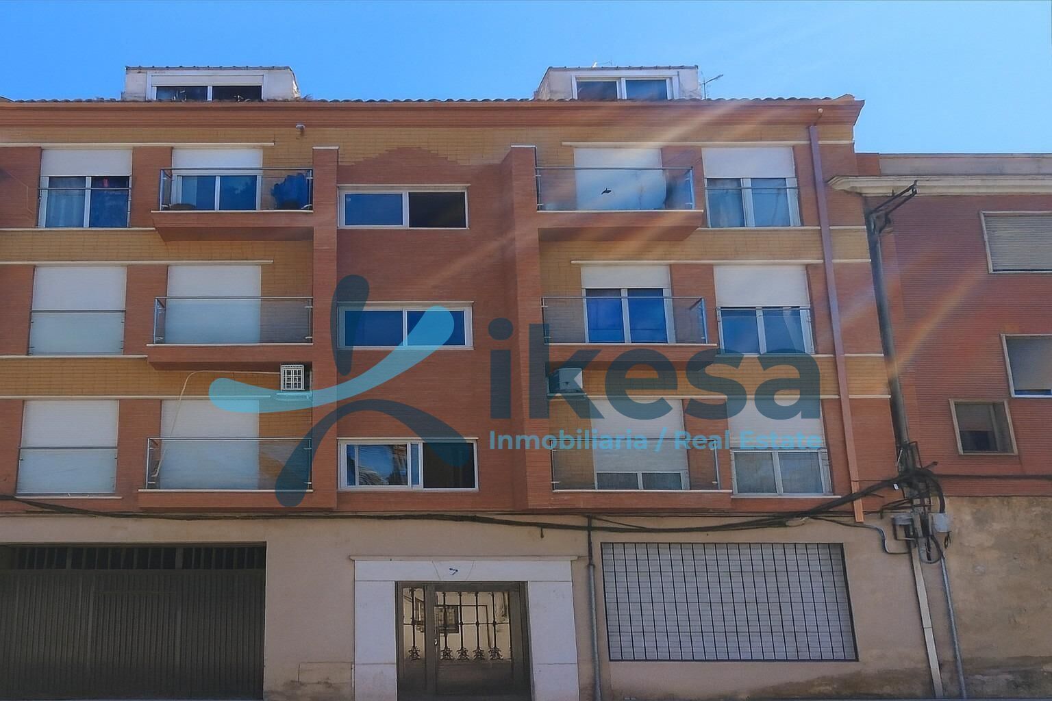 Office in Linares, Jaén for sale Building Photo- Image 1 of 2