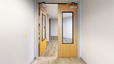 555 Winderley Pl, Maitland, FL to rent Interior Photo- Image 2 of 12