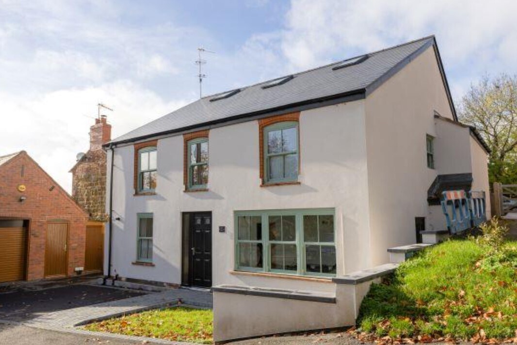 18 High St, Southam for sale Building Photo- Image 1 of 1