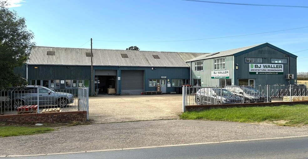 20 Wilburton Rd, Stretham for sale - Building Photo - Image 1 of 8