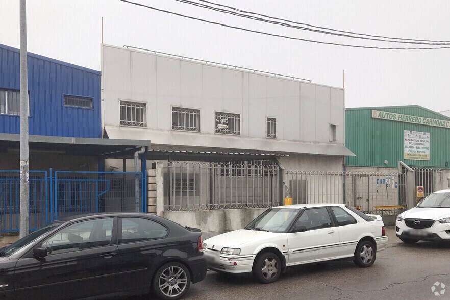 Calle Londres, 64, Parla, Madrid to rent - Building Photo - Image 3 of 3