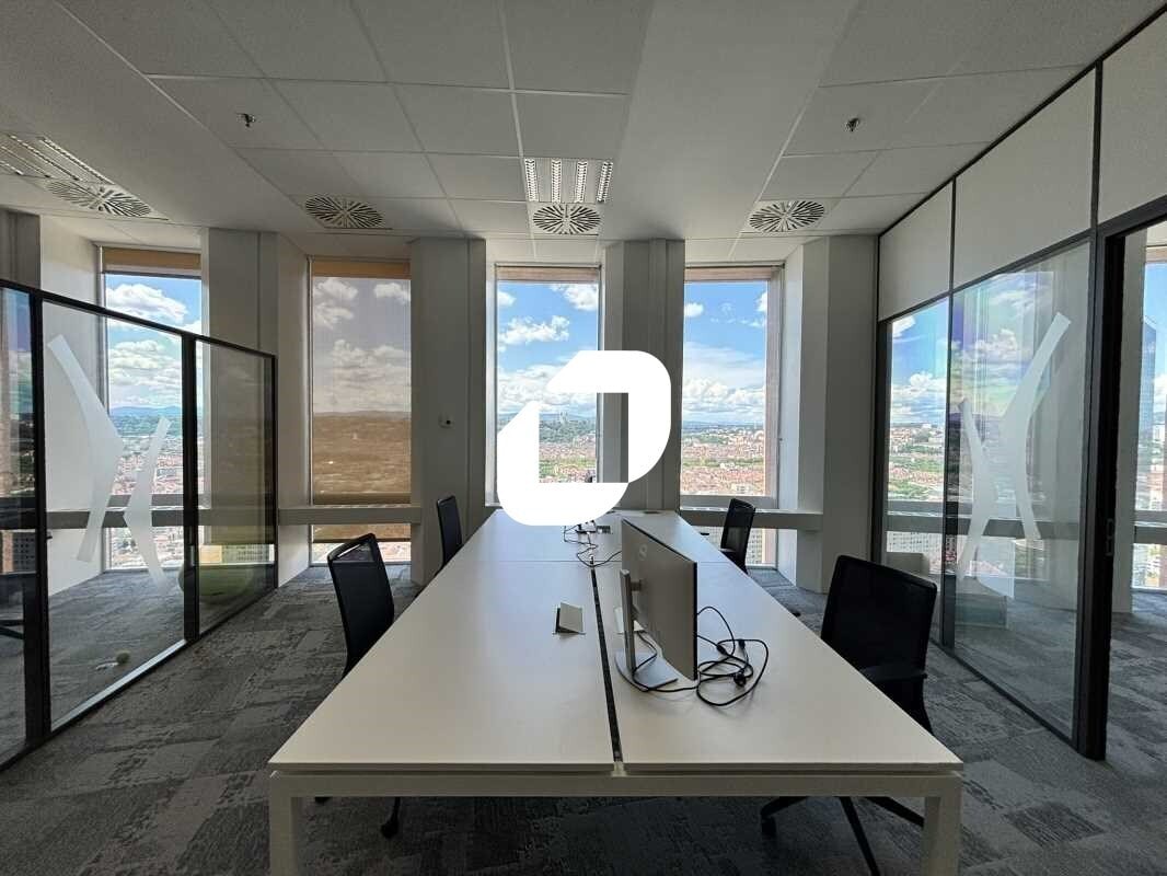 Office in Lyon to rent Interior Photo- Image 1 of 18
