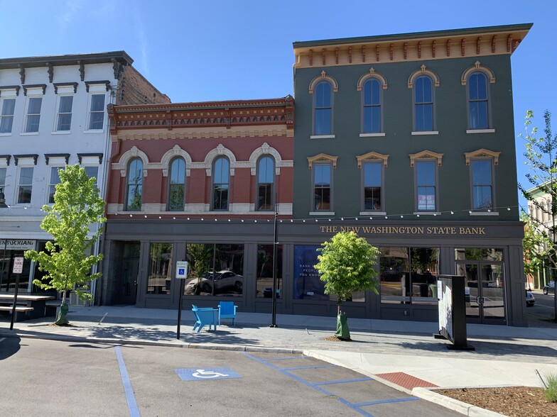 121-123 E Market St, New Albany, IN for sale - Building Photo - Image 1 of 1