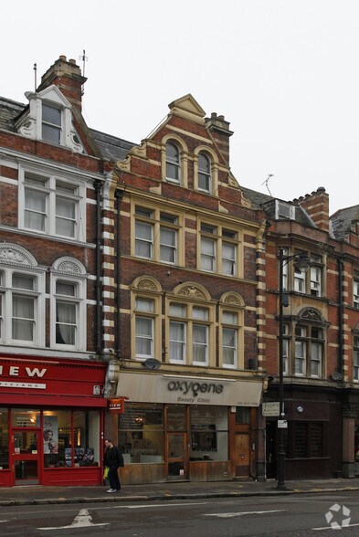 4 Crouch End Hl, London for sale - Primary Photo - Image 1 of 1