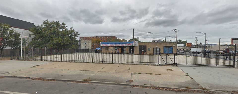 100 N Kedzie Ave, Chicago, IL for sale - Primary Photo - Image 1 of 6