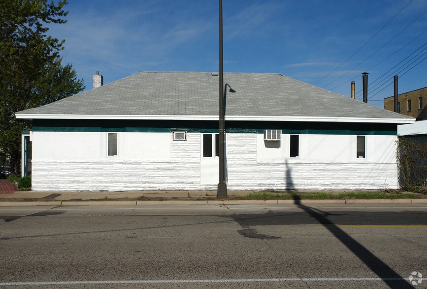 731 Prior Ave N, Saint Paul, MN for sale - Building Photo - Image 3 of 3