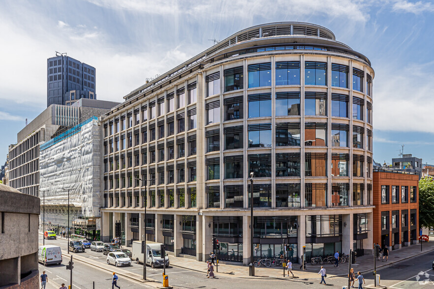 140 Aldersgate St, London for rent - Primary Photo - Image 1 of 13