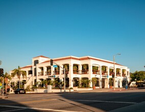 15200 W Sunset Blvd, Pacific Palisades, CA for rent Building Photo- Image 1 of 9