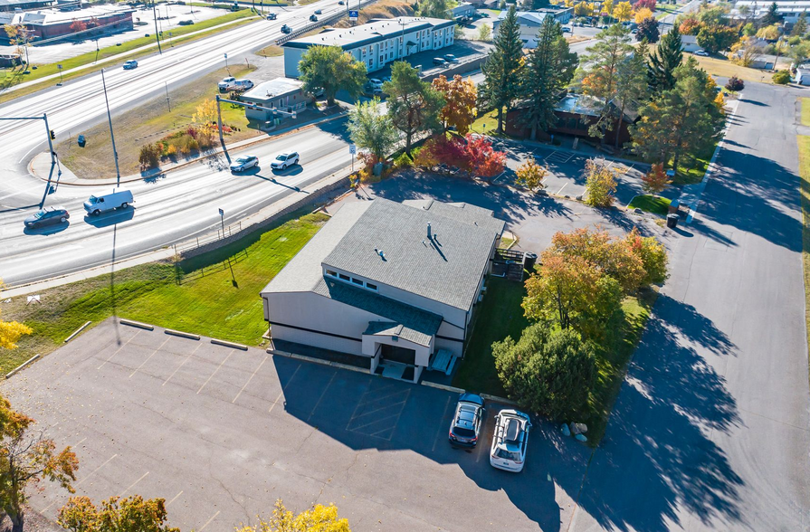 1312 N Meridian Rd, Kalispell, MT for sale - Primary Photo - Image 1 of 11