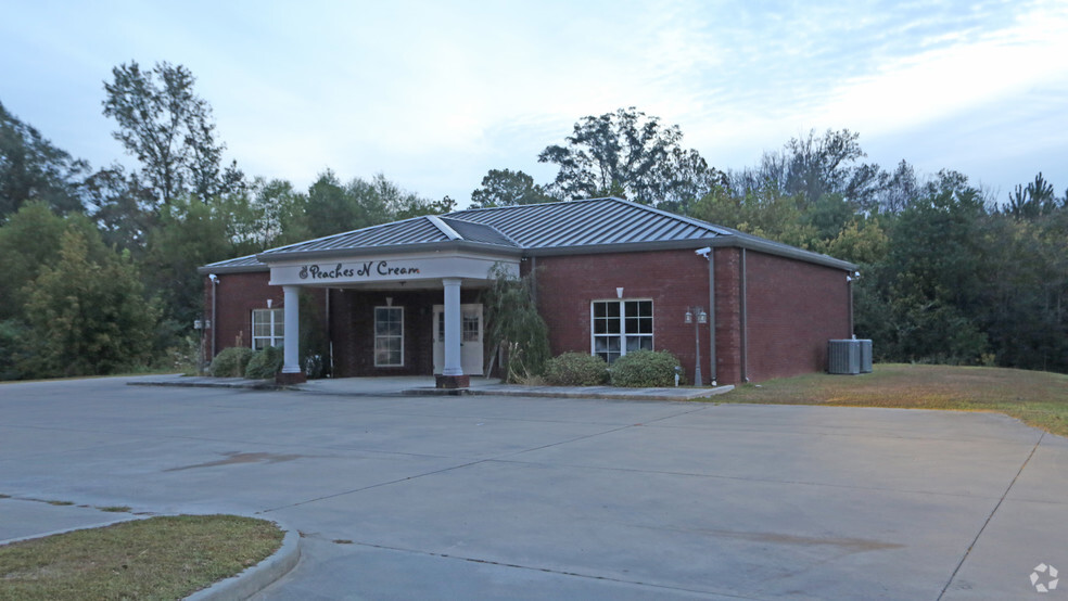 400 Lay Dam Rd, Clanton, AL for sale - Primary Photo - Image 1 of 1