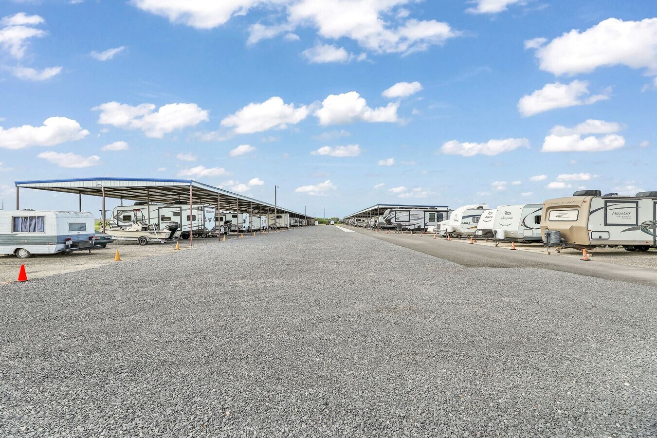 2601 Roosevelt Rd, Harlingen 78552 Valley Best Storage UK