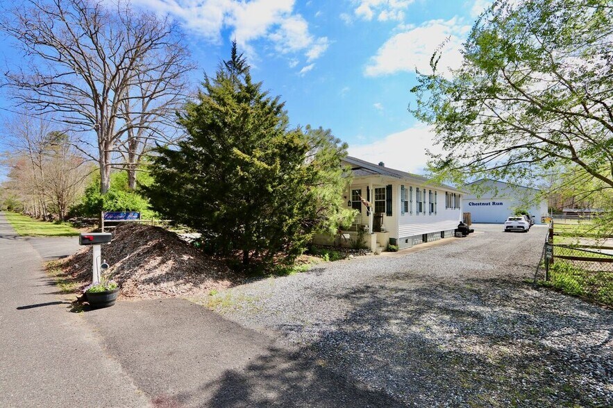 828 Harrison Ave, Mays Landing, NJ for sale - Building Photo - Image 1 of 46