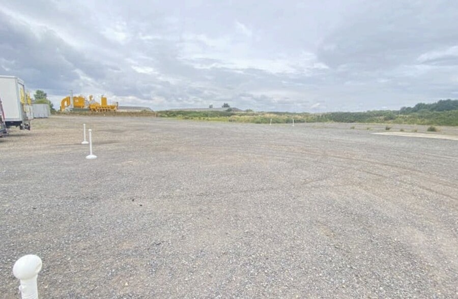 Honey Pot Ln, Colsterworth to rent - Other - Image 3 of 6