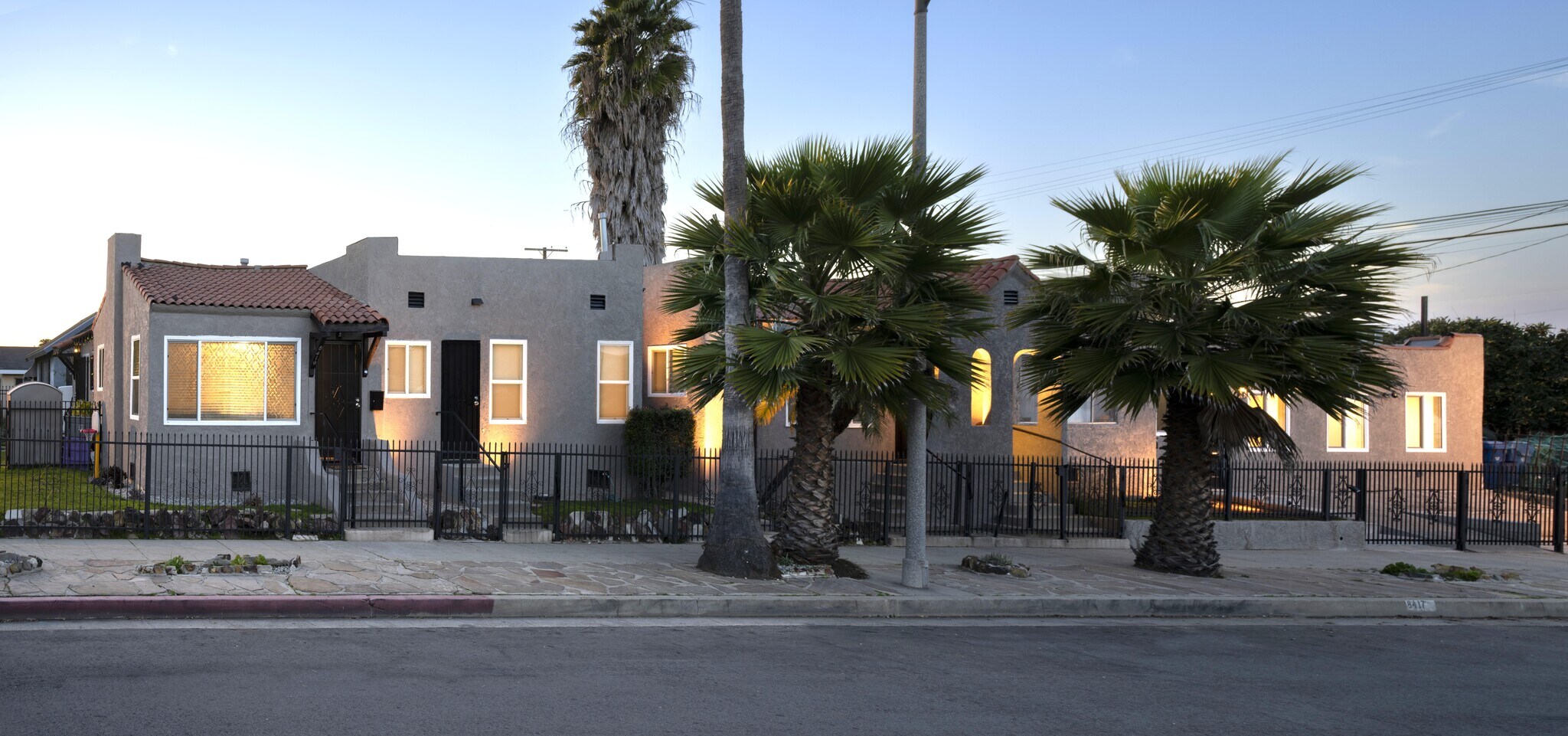 8417 S Halldale Ave, Los Angeles, CA for sale Primary Photo- Image 1 of 1