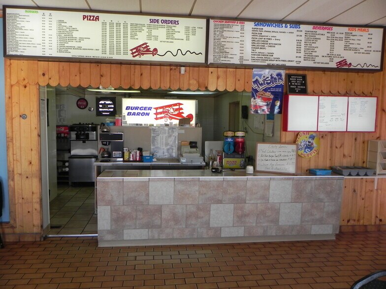 5004 45 Ave, Mayerthorpe T0E 1N0 Retail for Sale UK