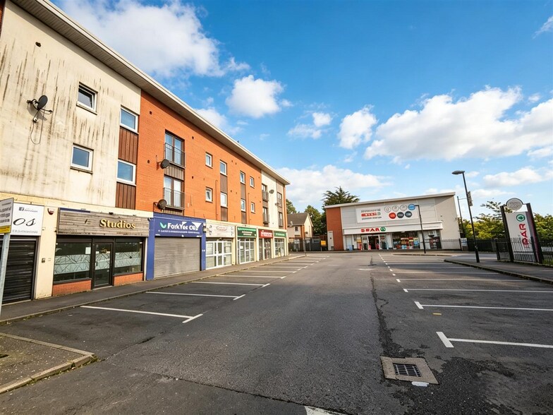 Weavershill Sq, Belfast for sale - Building Photo - Image 2 of 3