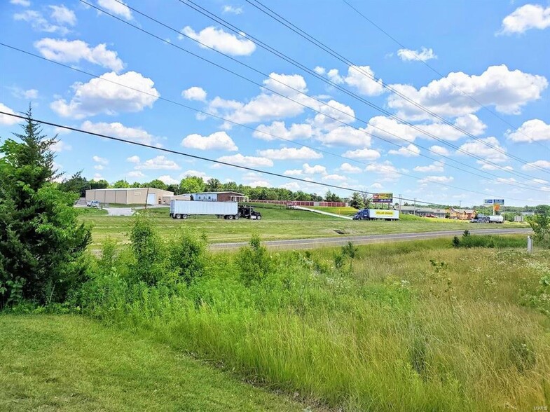 Veterans East Memorial Pkwy, Truesdale, MO for sale - Building Photo - Image 2 of 5