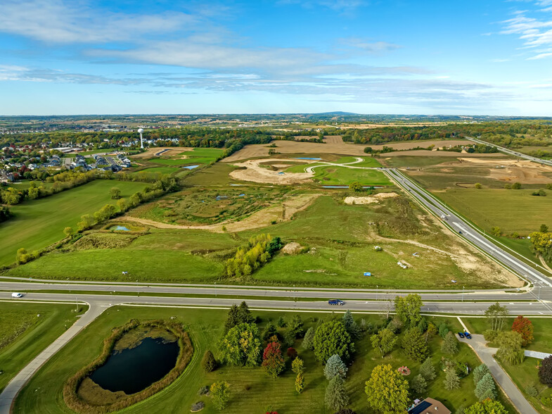 N Main St & Morningside Blvd, Verona, WI for sale - Aerial - Image 2 of 3