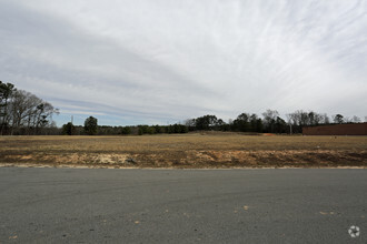 W Us-158 Hwy, Warrenton, NC for sale Primary Photo- Image 1 of 1