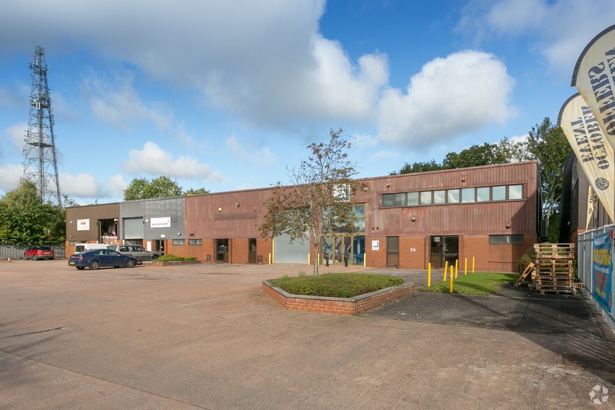 Eagle Way, Exeter to rent - Building Photo - Image 2 of 2