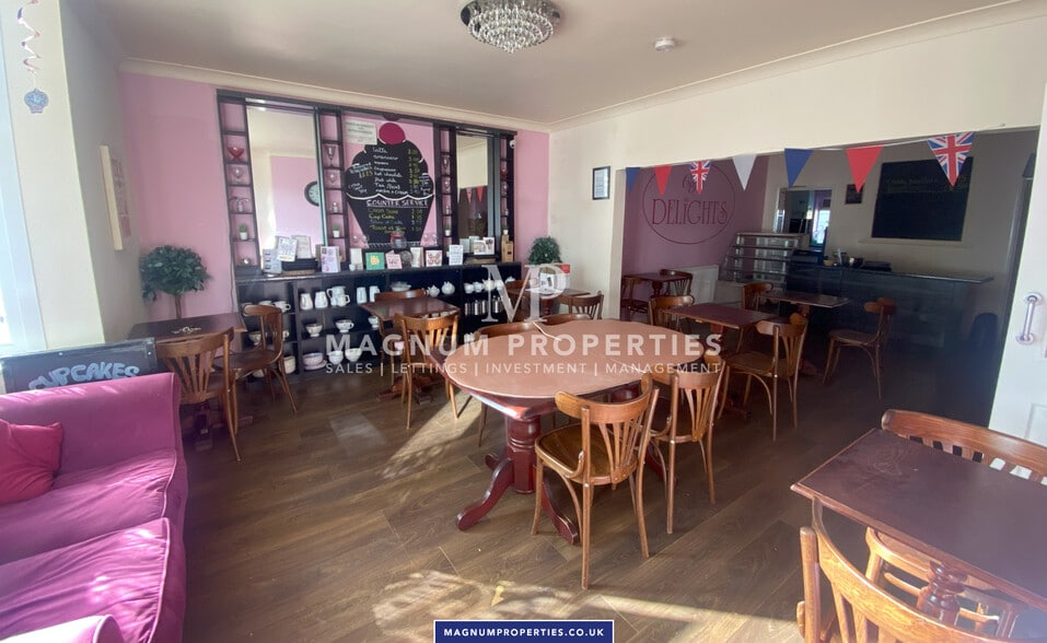 423-425 Linthorpe Rd, Middlesbrough for sale - Interior Photo - Image 3 of 12