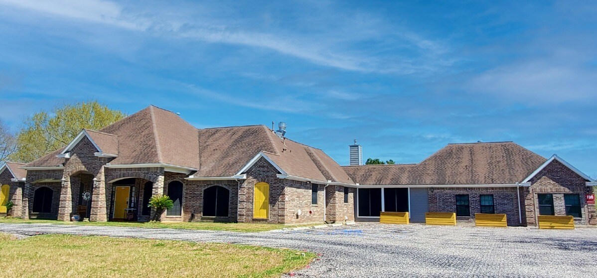 10302 W Hidden Lake Ln, Richmond 77406